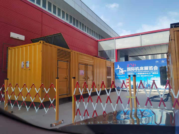 岢岚出租发电机-柴油发电机和汽油发电机哪个更好一些?