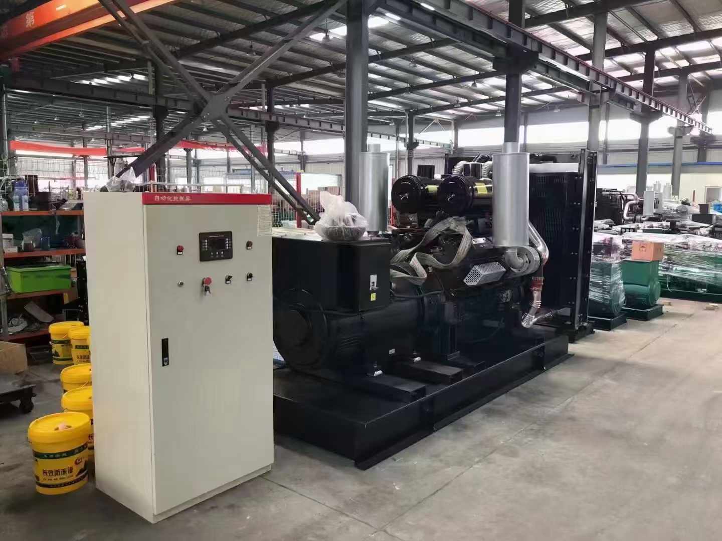 岢岚柴油发电机运行时的噪音和振动水平如何？