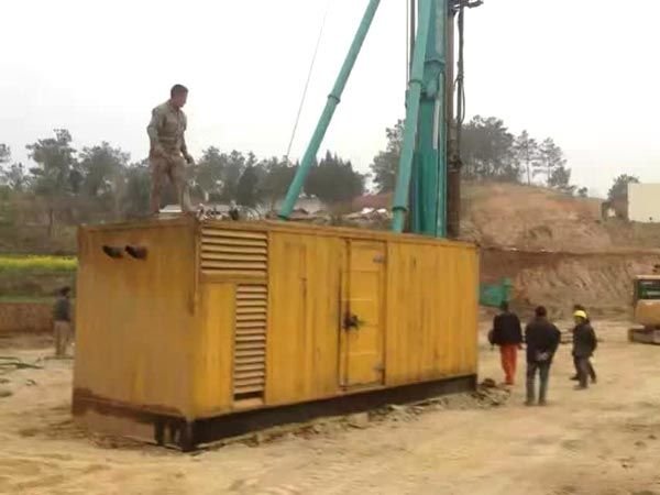 岢岚如何判断水冷式机油散热器密封件是否需要更换?